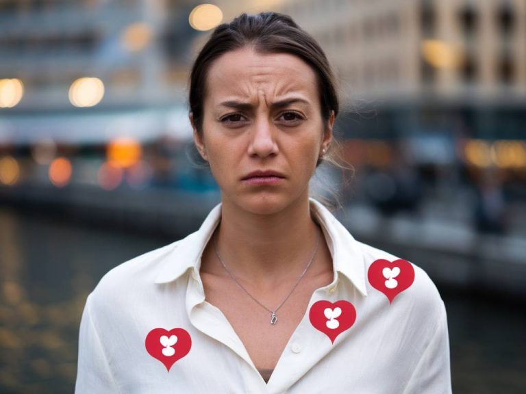 Quels sont les 3 signes de l'infarctus du myocarde chez la femme ?