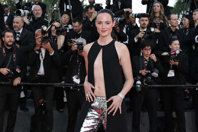 Renate Reinsve : l’actrice qui voulait tout quitter et qui rafle Cannes — découvrez le rôle qui a tout changé