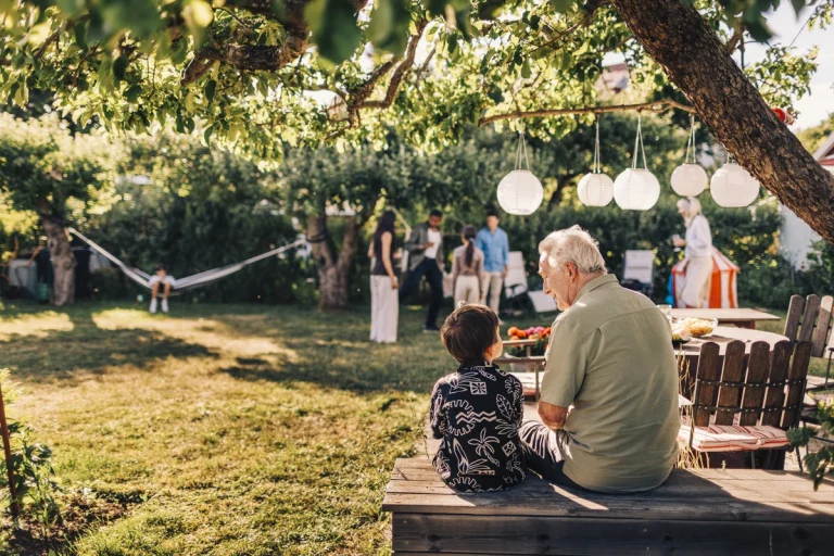 Ces 3 gestes des grands‑parents qui renforcent la santé mentale des enfants — la science confirme (n°2 va vous surprendre)