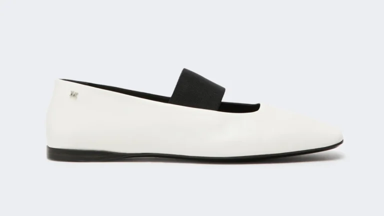 Les chaussures blanches reviennent en force cet automne : les 7 modèles clés qui vont sublimer toutes vos tenues (la n°3 va vous surprendre)